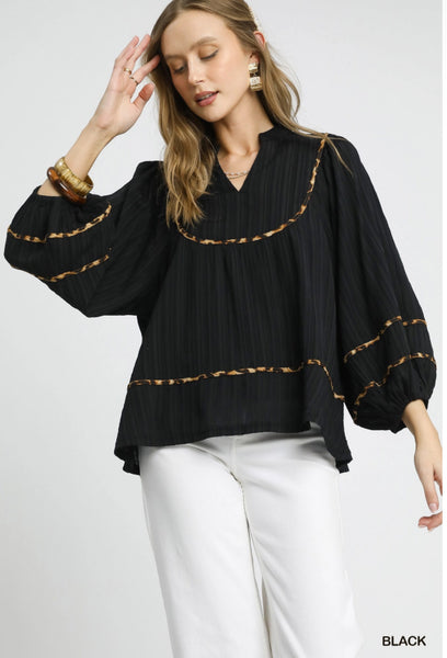 Tortoise Stripe Top in black