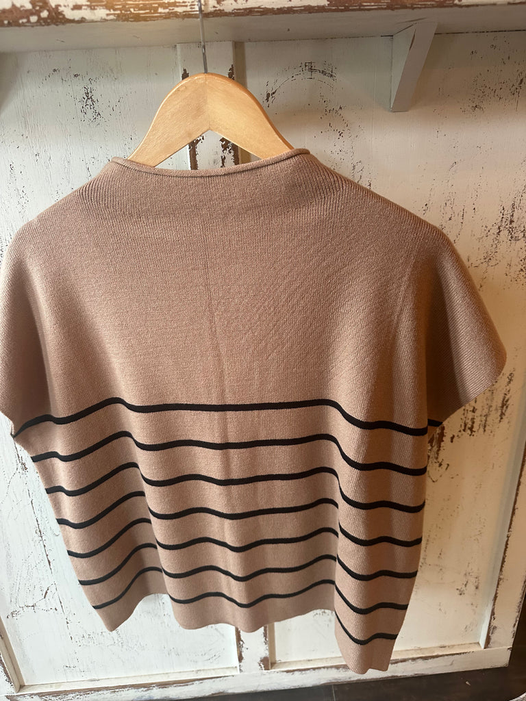 Holiday Sweater in Taupe/Black