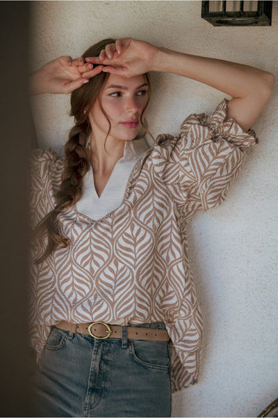 Leaf Top in Taupe